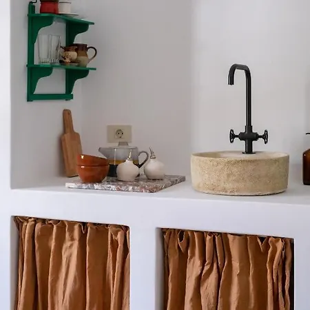 Hektor - Farm, Arts & Bed and breakfast Teguise (Lanzarote)
