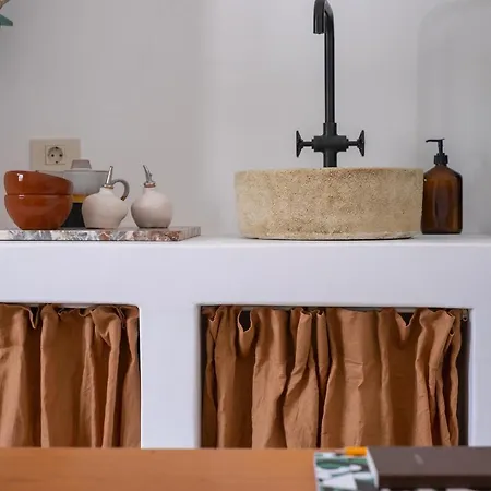 Hektor - Farm, Arts & Oda ve Kahvaltı