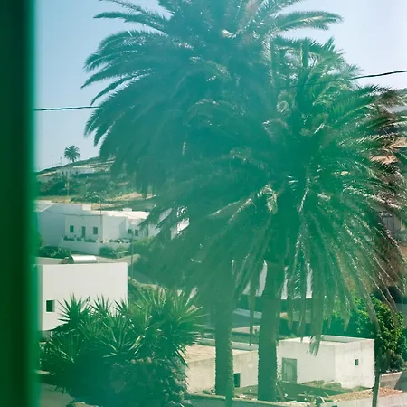 Hektor - Farm, Arts & 4* Teguise (Lanzarote)