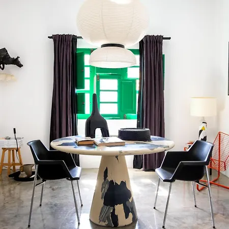 Hektor - Farm, Arts &