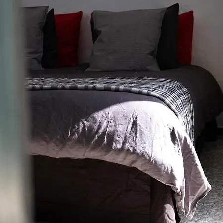 Hektor - Farm, Arts & 4*