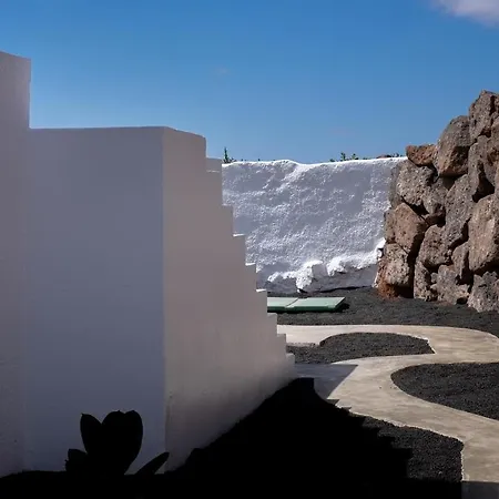 Hektor - Farm, Arts & Teguise (Lanzarote)