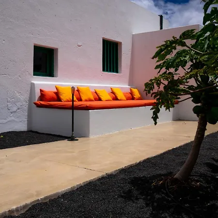 Hektor - Farm, Arts & Bed & Breakfast *