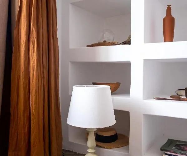 Hektor - Farm, Arts & 4*